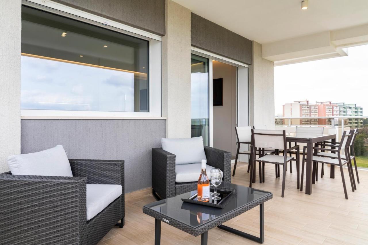 Gentile 46 Luxury Accomodation Apartment Bari Exterior photo